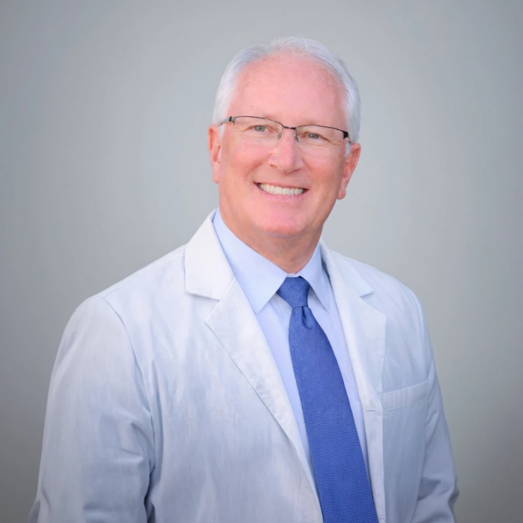 <p><span style="font-family:Geist, 'sans-serif|Geist Font';"><span class="fw-400" style="font-size:20px;"><strong>David Hitrys</strong></span></span></p>