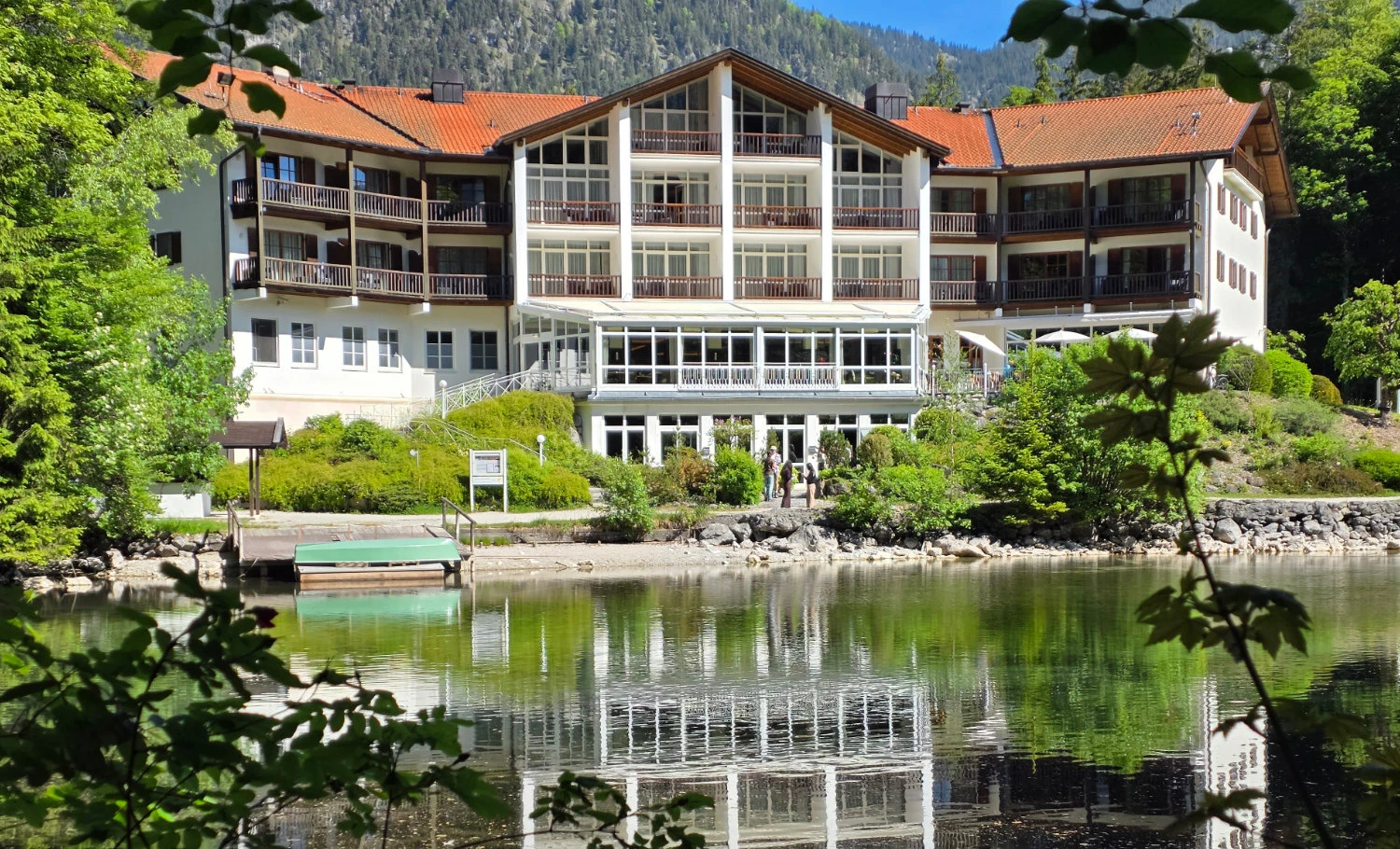 Hotel am Badersee